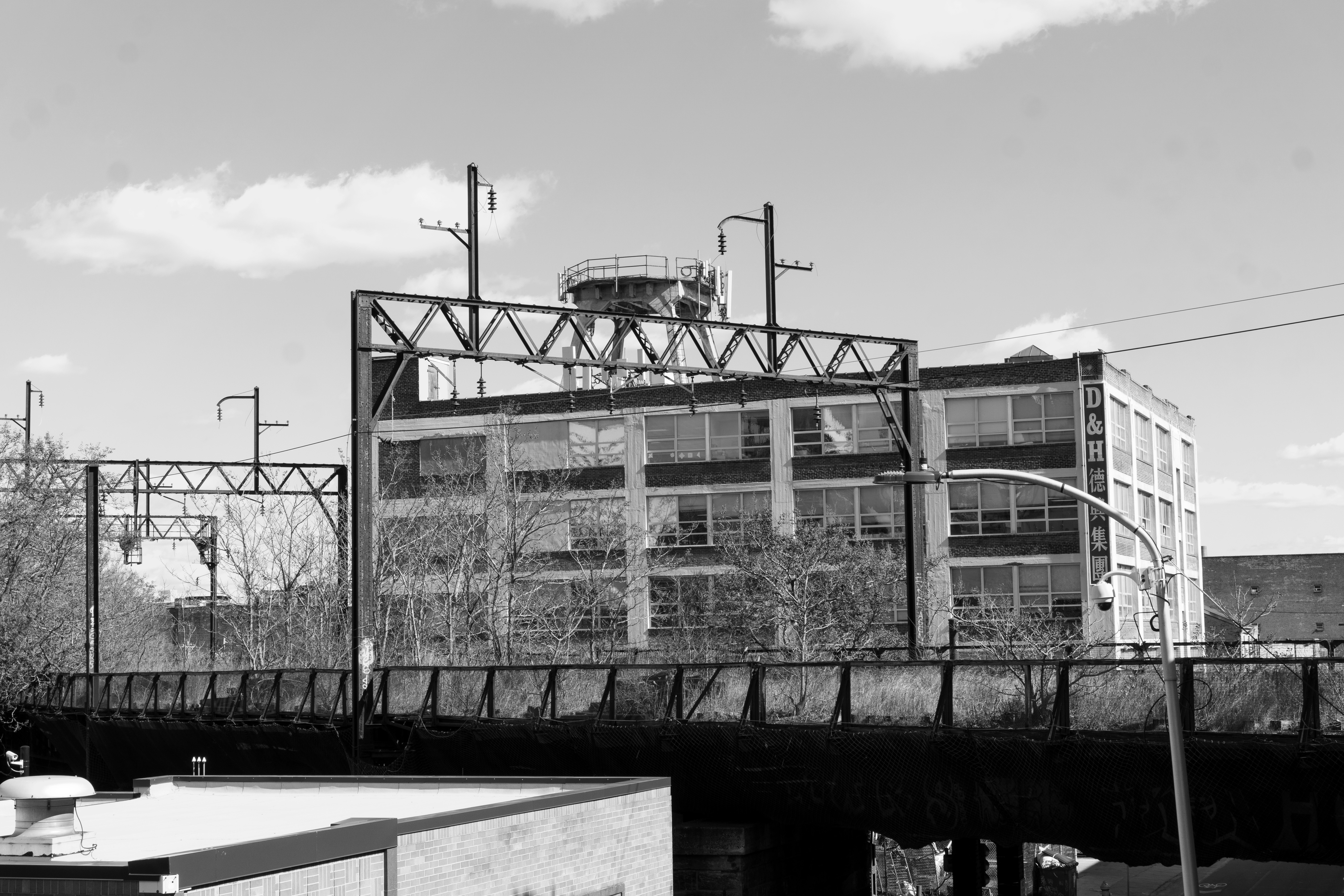 Former section of the Ninth Street Branch near Callowhill Junction